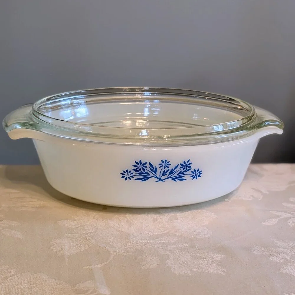 VTG Anchor Hocking Fire King Casserole Dish w/ Lid #433 Blue Flower